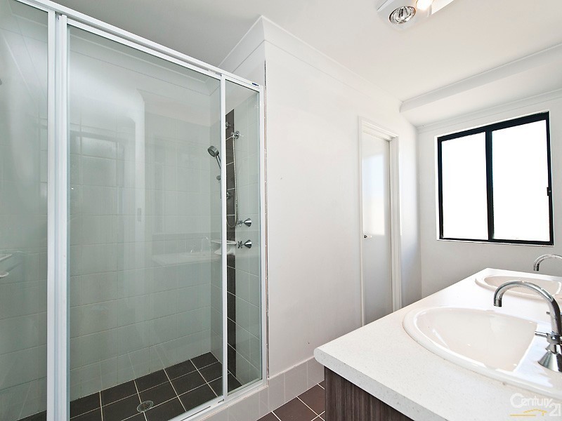 8  Headsail Brace, Alkimos WA 6038