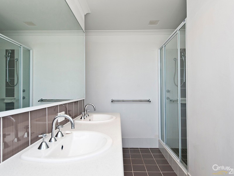 8  Headsail Brace, Alkimos WA 6038