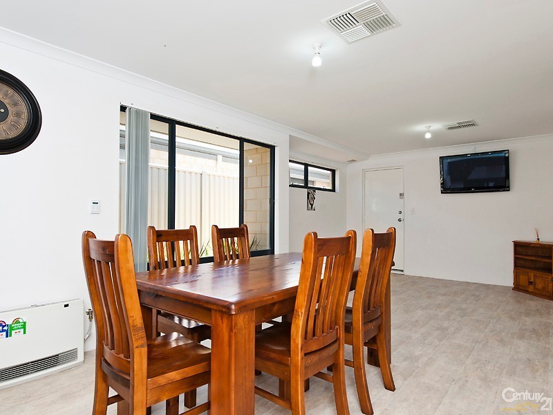 8  Headsail Brace, Alkimos WA 6038