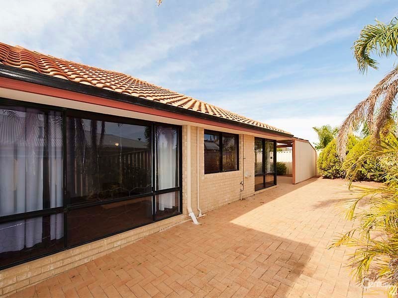 21 Longridge Rise, Quinns Rocks WA 6030