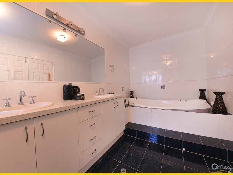 55 Andros Circuit, Mindarie WA 6030