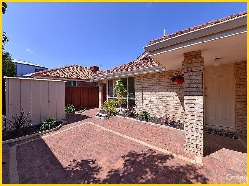 9 Sea Edge, Mindarie WA 6030