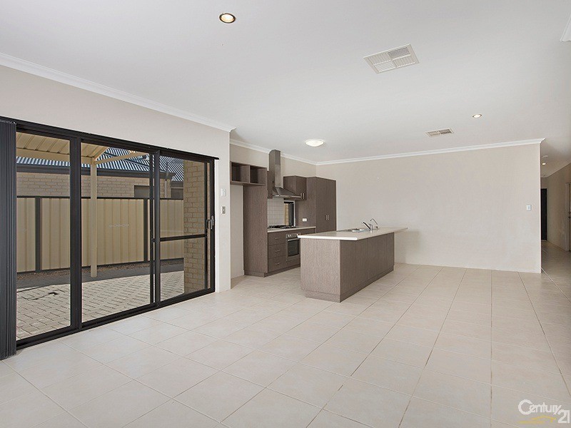 5A Ely Place, Clarkson WA 6030