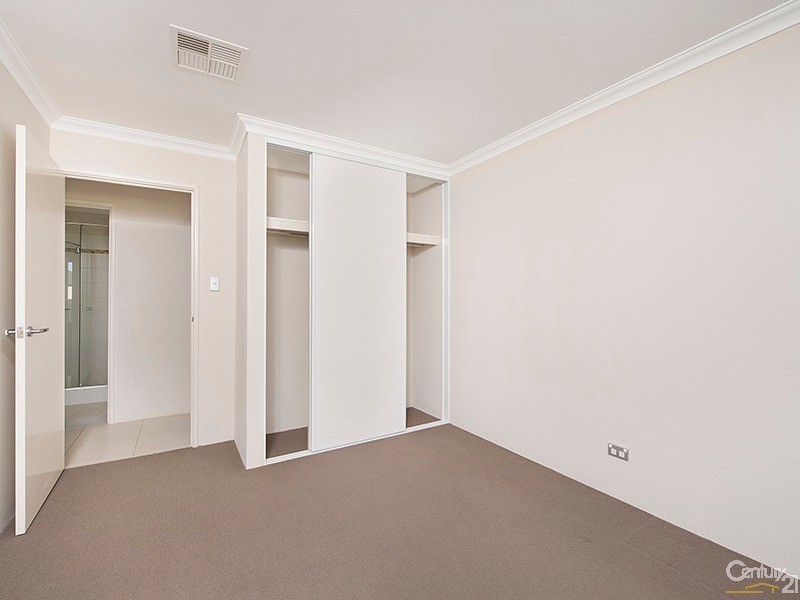 5A Ely Place, Clarkson WA 6030