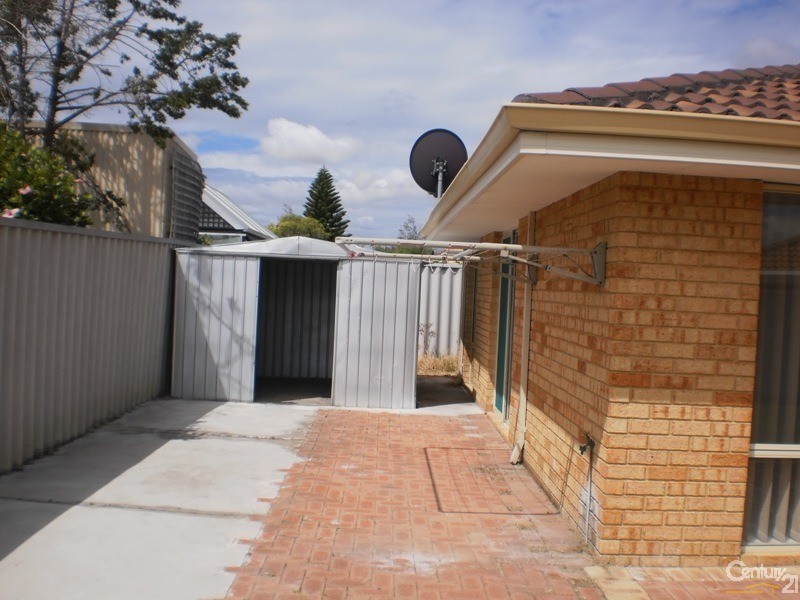 16 McCoy Place, Quinns Rocks WA 6030