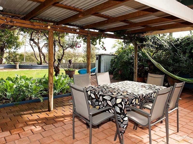 33 View Terrace, Quinns Rocks WA 6030