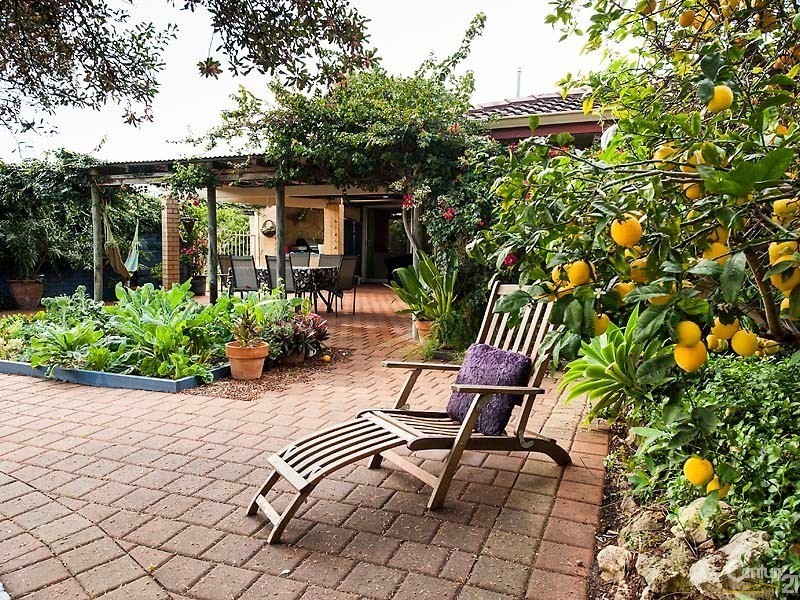 33 View Terrace, Quinns Rocks WA 6030