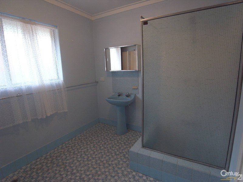 15 Ashley Avenue, Quinns Rocks WA 6030