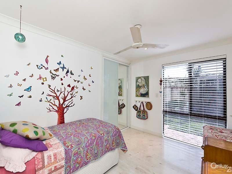 12 Inglis Court, Kingsley WA 6026