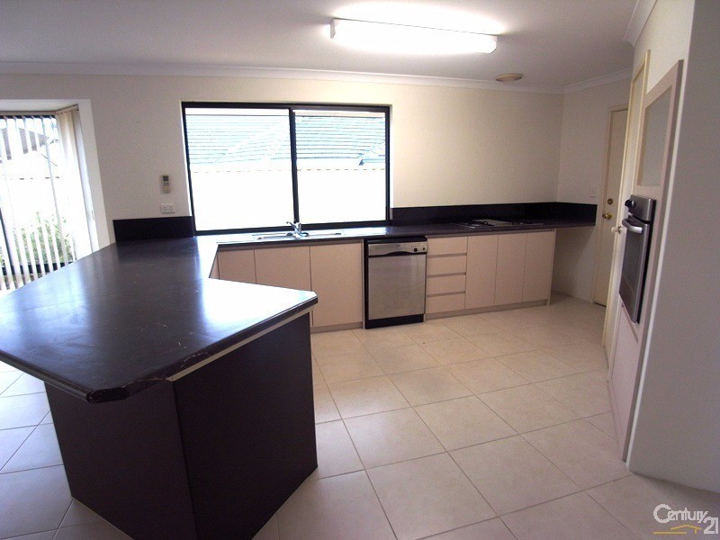 52  Wadhurst Road, Butler WA 6036