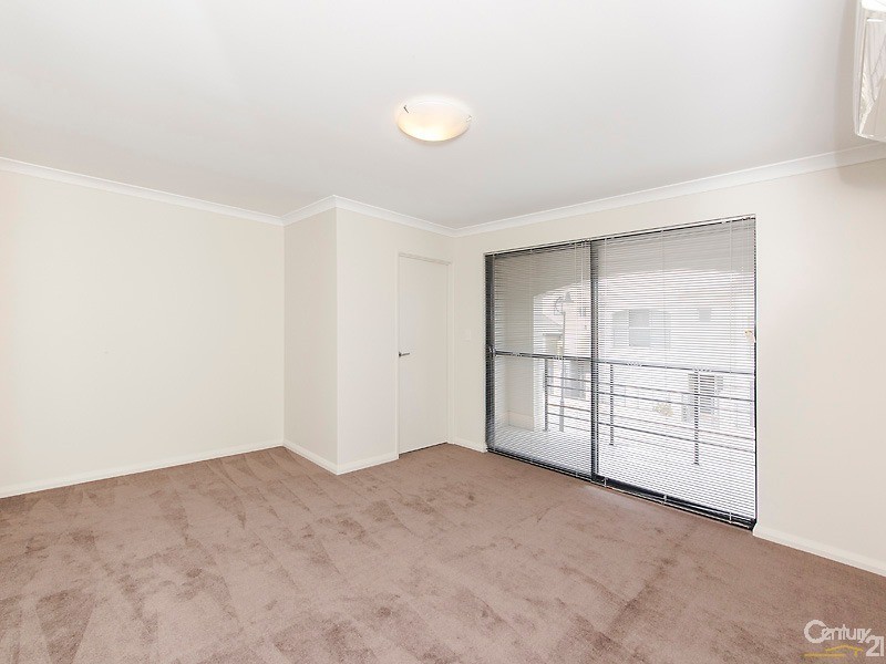 19 Metro Boulevard, Clarkson WA 6030