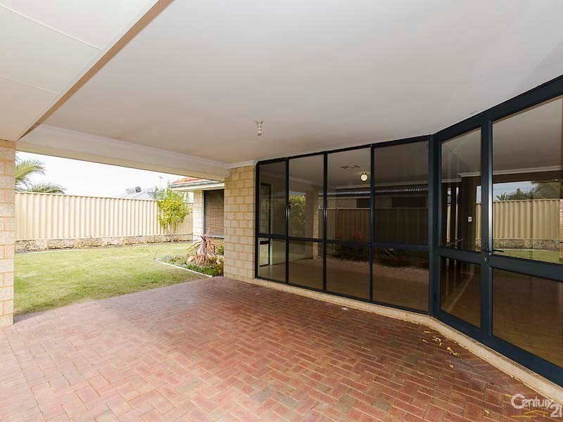 70 Belhaven Terrace, Quinns Rocks WA 6030