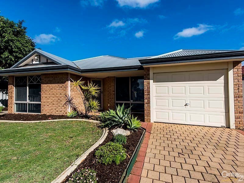 63 Renshaw Boulevard, Clarkson WA 6030