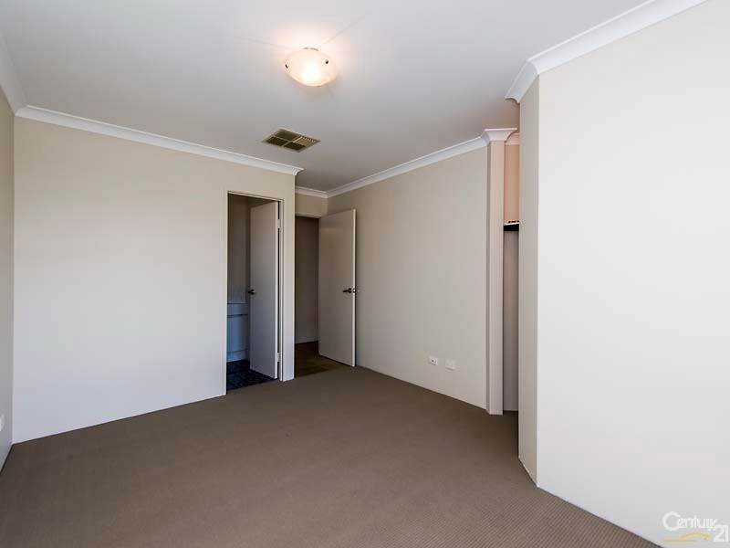 63 Renshaw Boulevard, Clarkson WA 6030