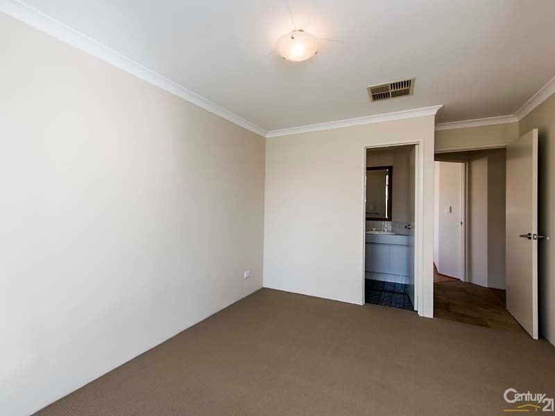 63 Renshaw Boulevard, Clarkson WA 6030