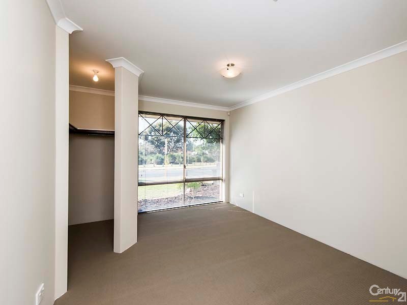 63 Renshaw Boulevard, Clarkson WA 6030