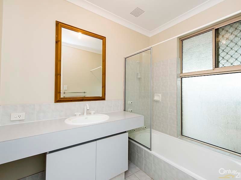 63 Renshaw Boulevard, Clarkson WA 6030