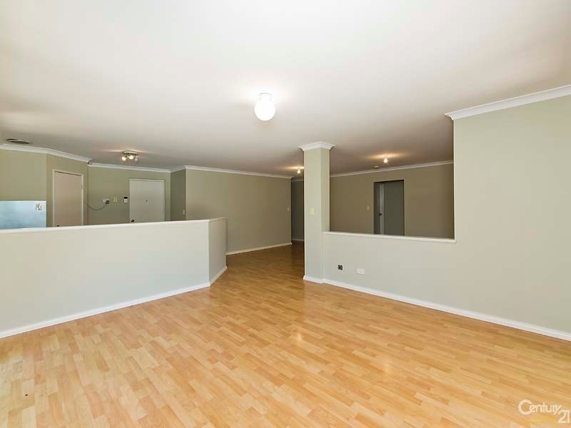 15  Carwoola Circle, Carramar WA 6031