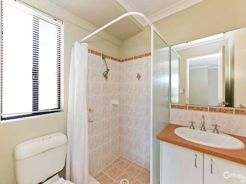 15  Carwoola Circle, Carramar WA 6031