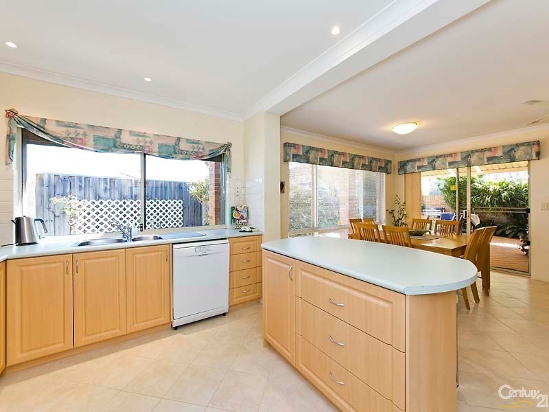 6 Andros Circuit, Mindarie WA 6030