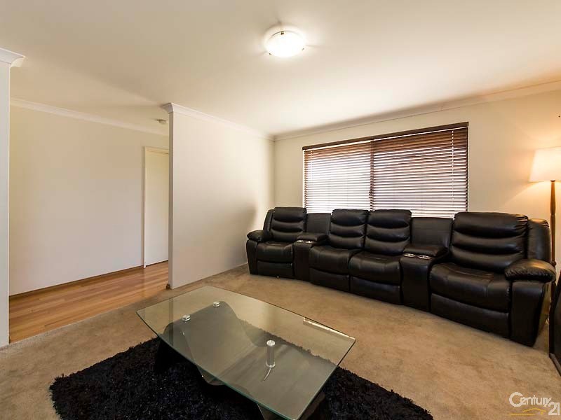 31 Olympus Loop, Merriwa WA 6030