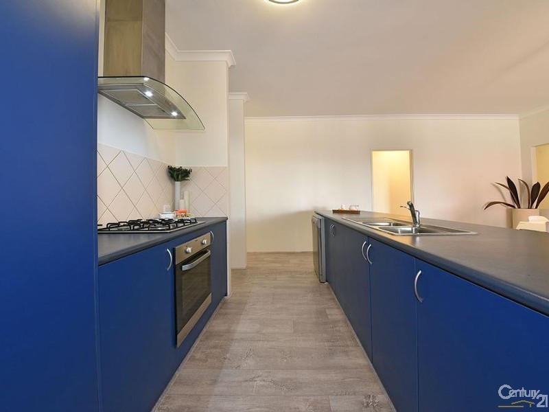 4 Samsun Way, Mindarie WA 6030