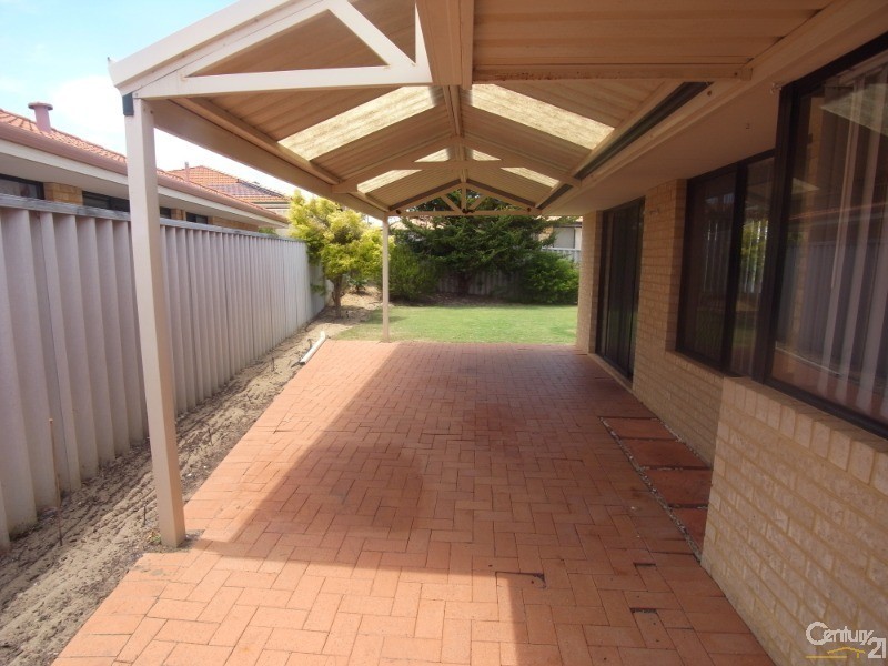 17 Ceduna Way, Quinns Rocks WA 6030