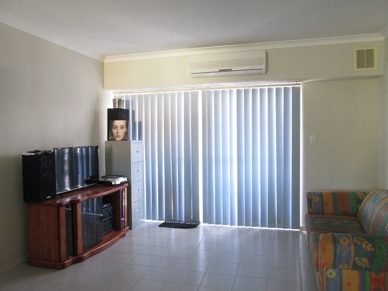 31/165 Grand Blvd, Joondalup WA 6027