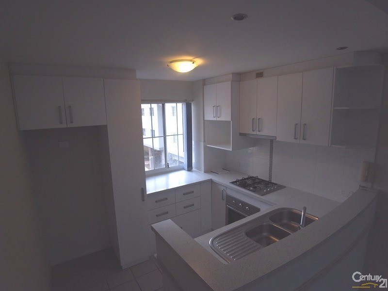 31/165 Grand Blvd, Joondalup WA 6027