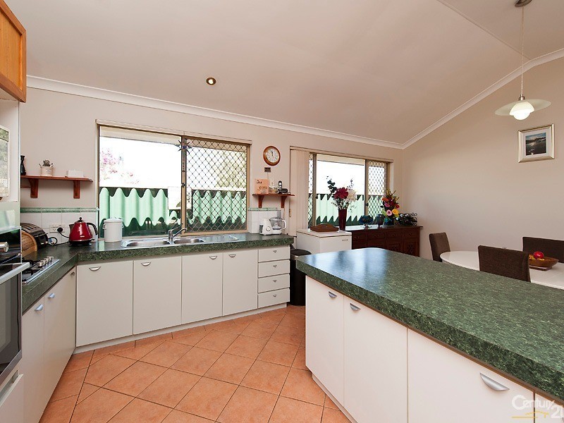 25 Redbank Rise, Clarkson WA 6030