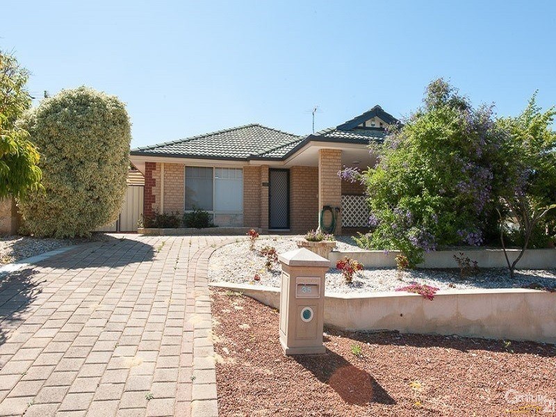 35 Garrigan Place, Clarkson WA 6030