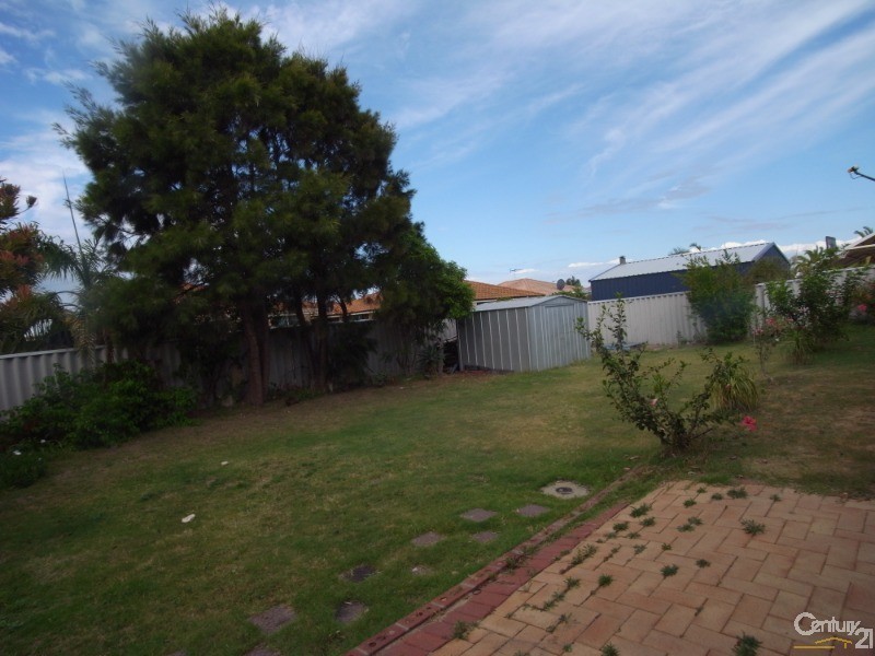 106 Tapping Way, Quinns Rocks WA 6030