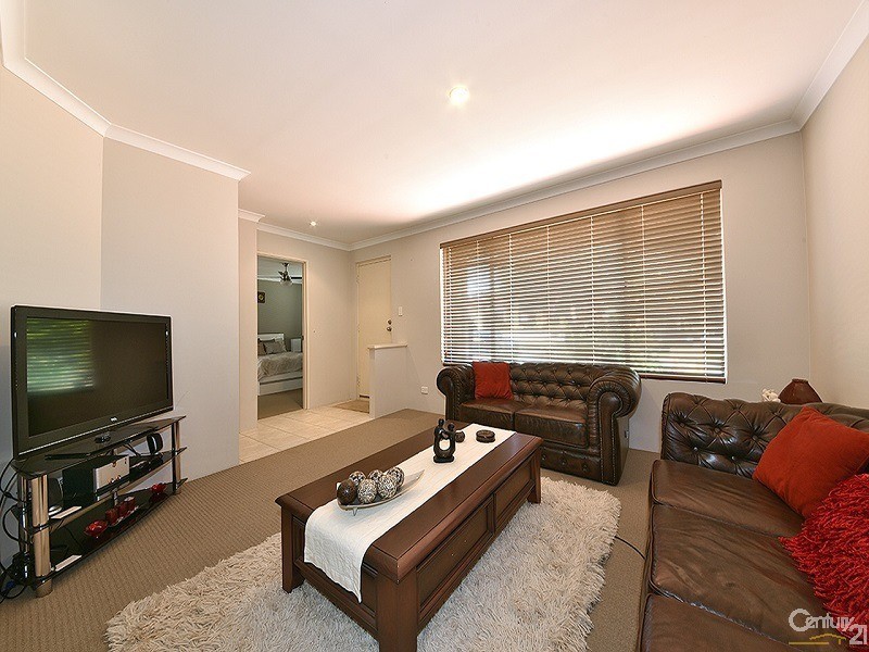 60 Fowey Loop, Mindarie WA 6030