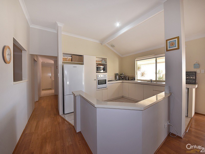 60 Fowey Loop, Mindarie WA 6030