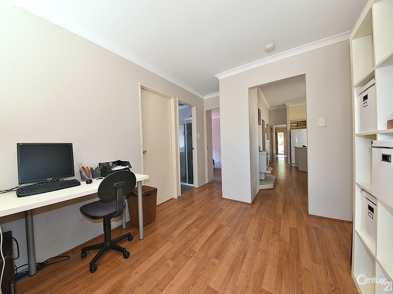 60 Fowey Loop, Mindarie WA 6030