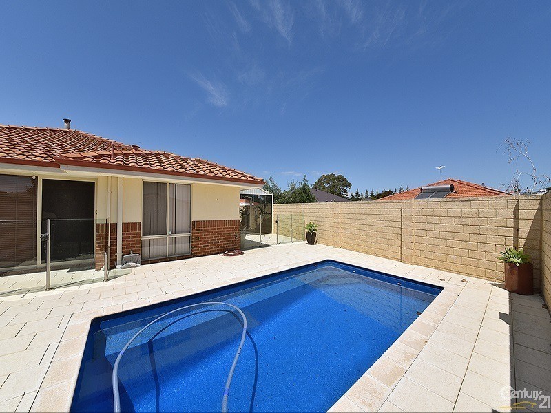 60 Fowey Loop, Mindarie WA 6030