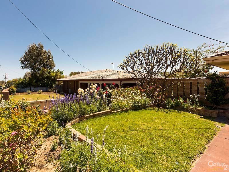21 Barrallier Way, Padbury WA 6025