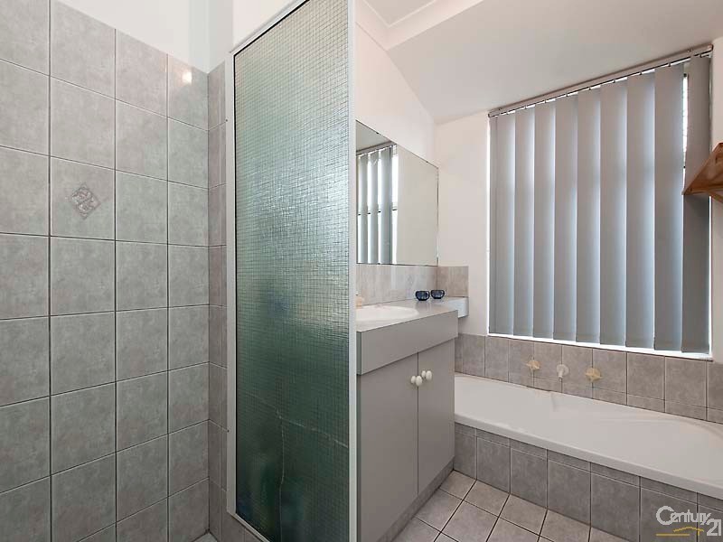 42 Whiston Crescent, Clarkson WA 6030