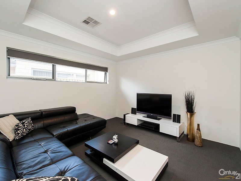 19 Pomelaa Way, Clarkson WA 6030