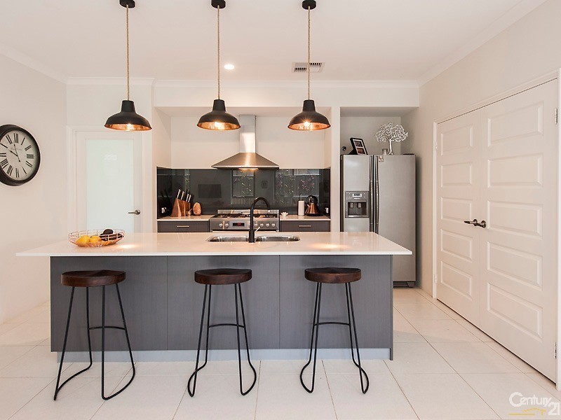 19 Pomelaa Way, Clarkson WA 6030