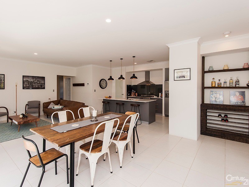 19 Pomelaa Way, Clarkson WA 6030