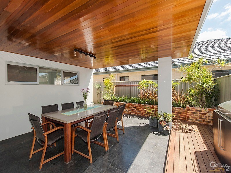19 Pomelaa Way, Clarkson WA 6030