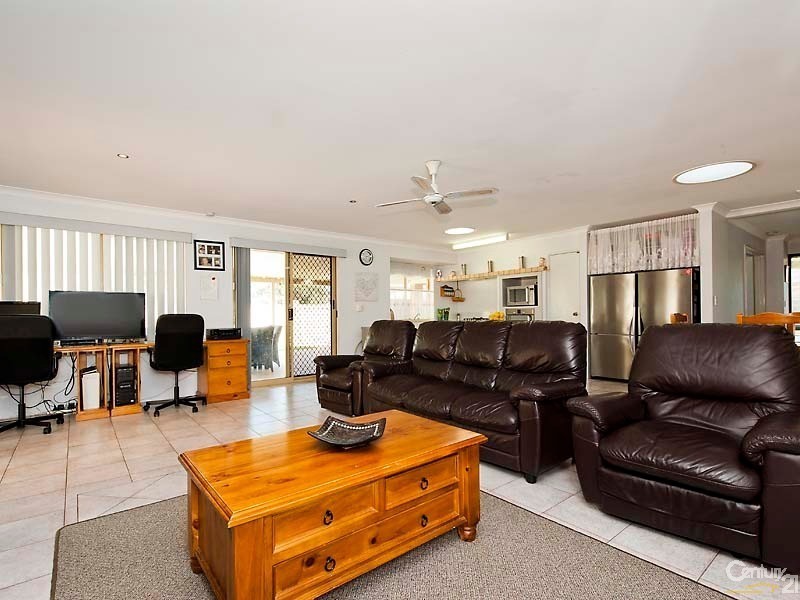 17 Daintree Court, Merriwa WA 6030