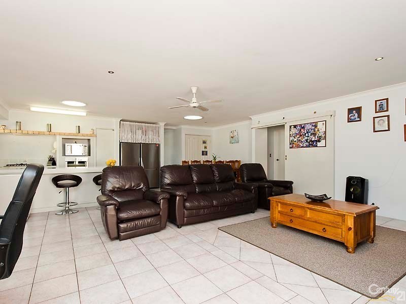 17 Daintree Court, Merriwa WA 6030