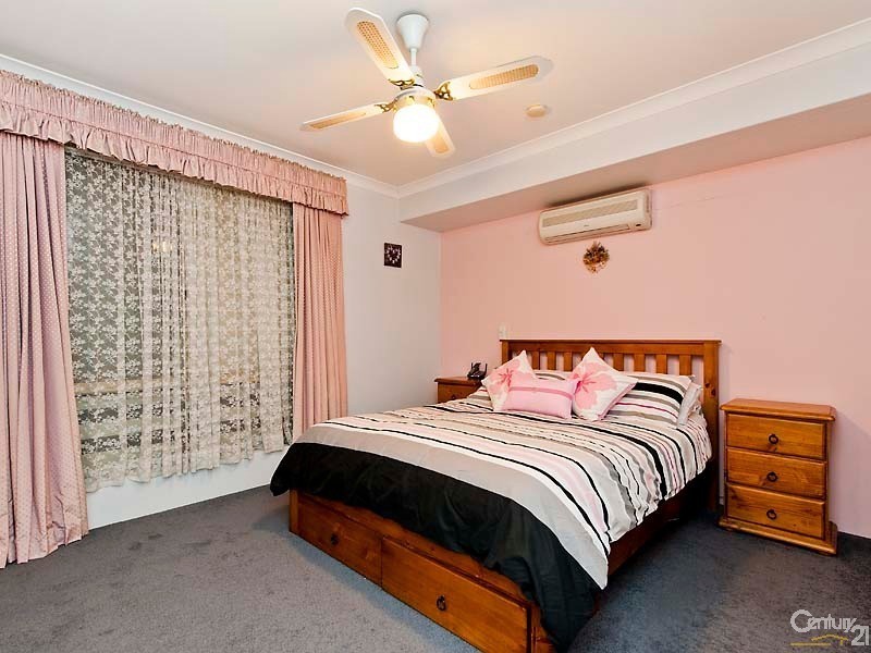 17 Daintree Court, Merriwa WA 6030