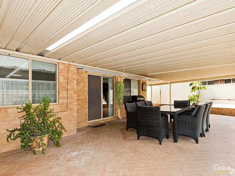 17 Daintree Court, Merriwa WA 6030