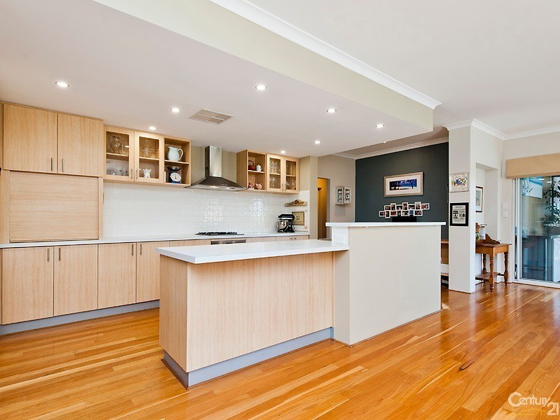 10 Hereford Bend, Butler WA 6036