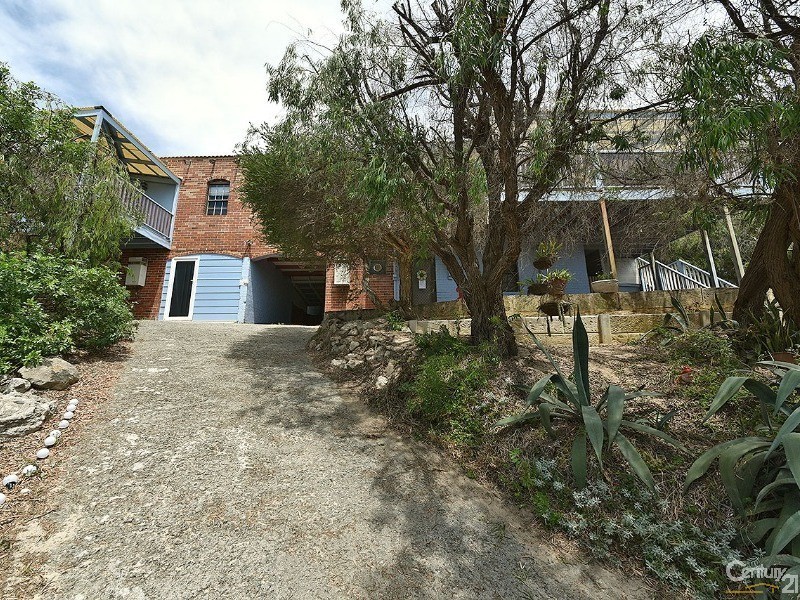 48 Hazel Avenue, Quinns Rocks WA 6030