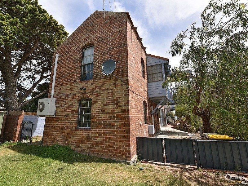 48 Hazel Avenue, Quinns Rocks WA 6030