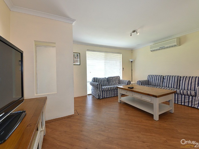 83 Christian Circle, Quinns Rocks WA 6030